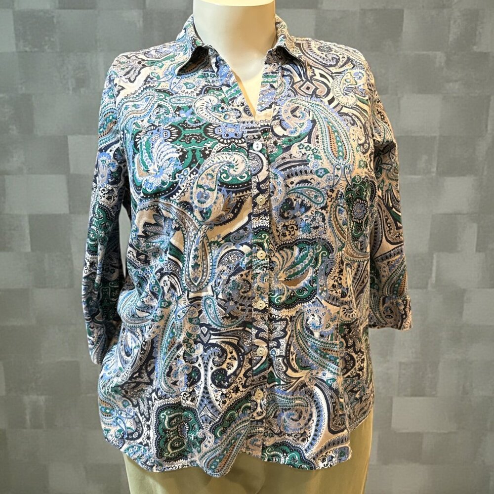 212 Collection Sz 2X Blue Green & White Paisley Button 3/4 Sleeve Stretch Blouse